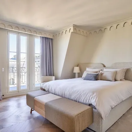 Exceptional Duplex 4bed 8p Eiffel Tower View *