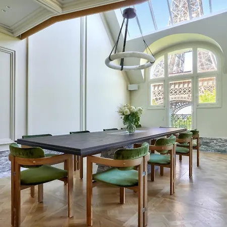 Exceptional Duplex 4bed 8p Eiffel Tower View Apartment